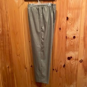 Houndstooth pants by Alfred Dunner in size 14.